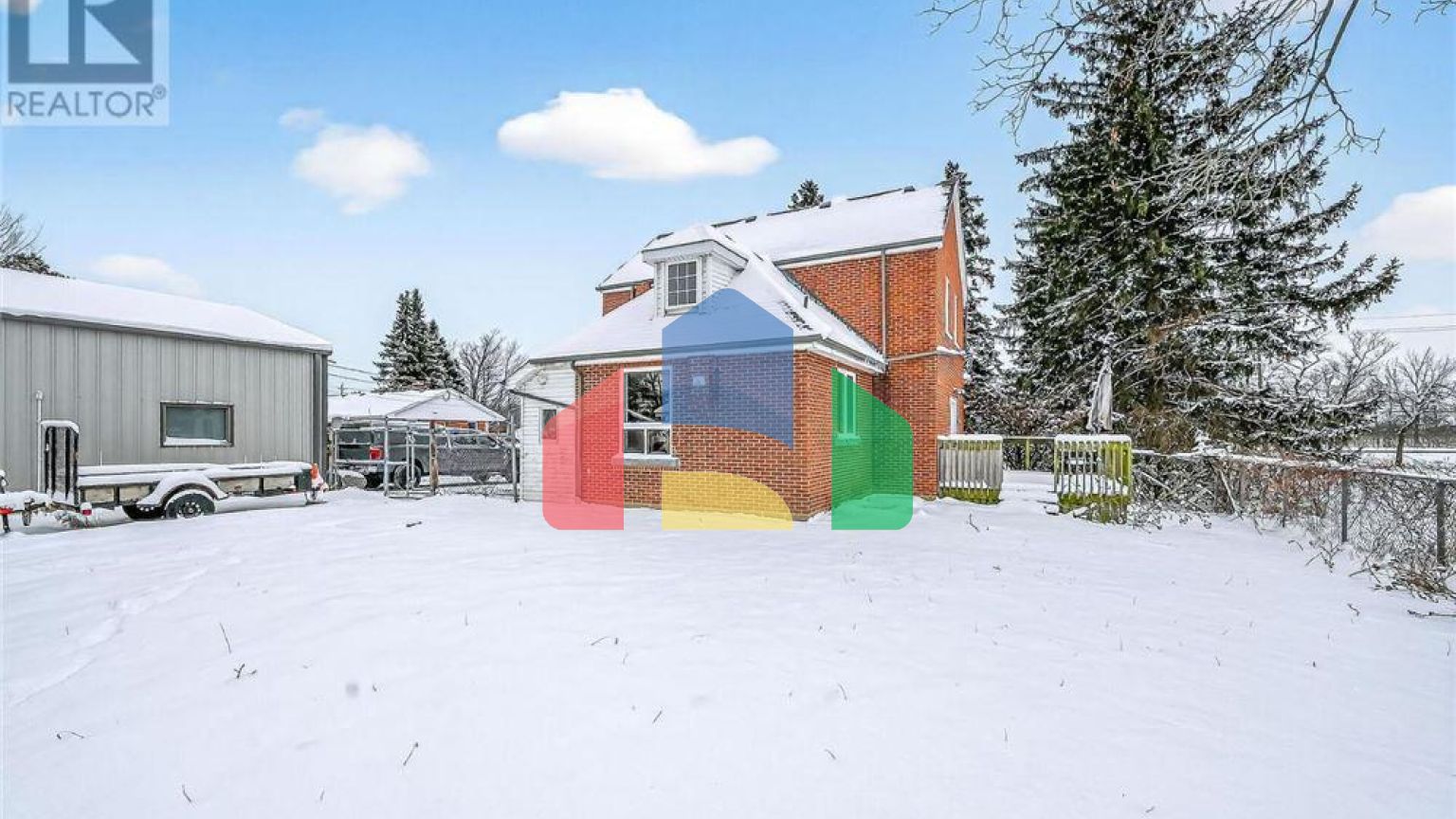 Residential - Single Family Home - Hamilton, Canada - Canada