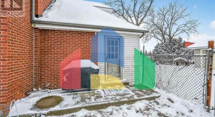 Residential - Single Family Home - Hamilton, Canada - Canada