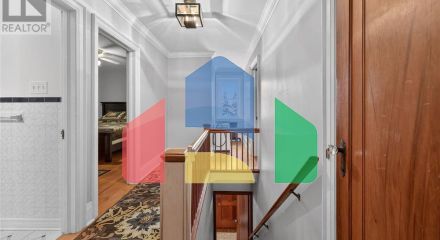 Residential - Single Family Home - Hamilton, Canada - Canada