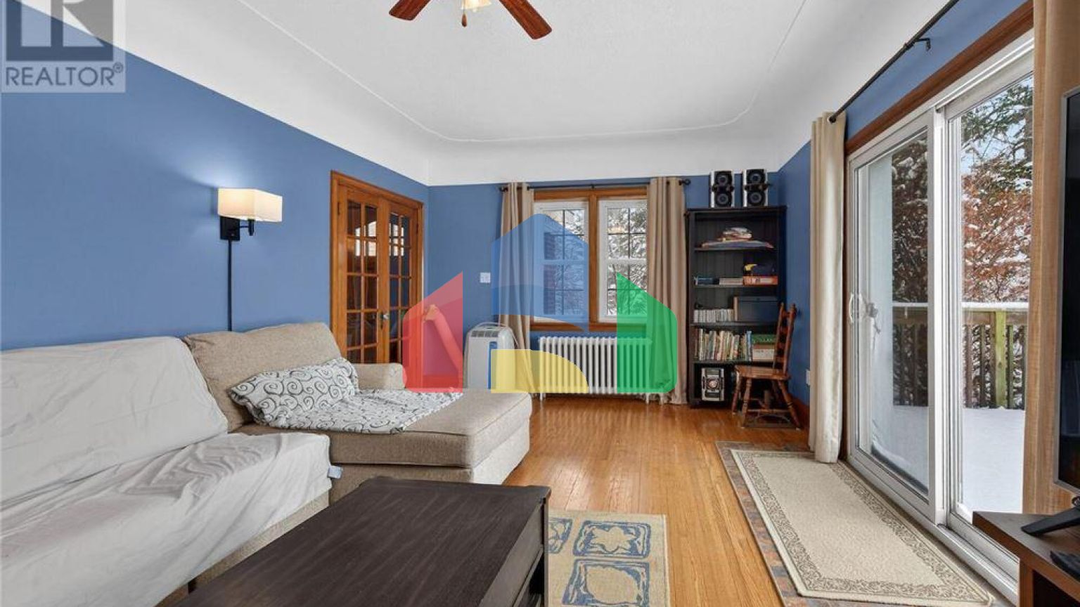 Residential - Single Family Home - Hamilton, Canada - Canada