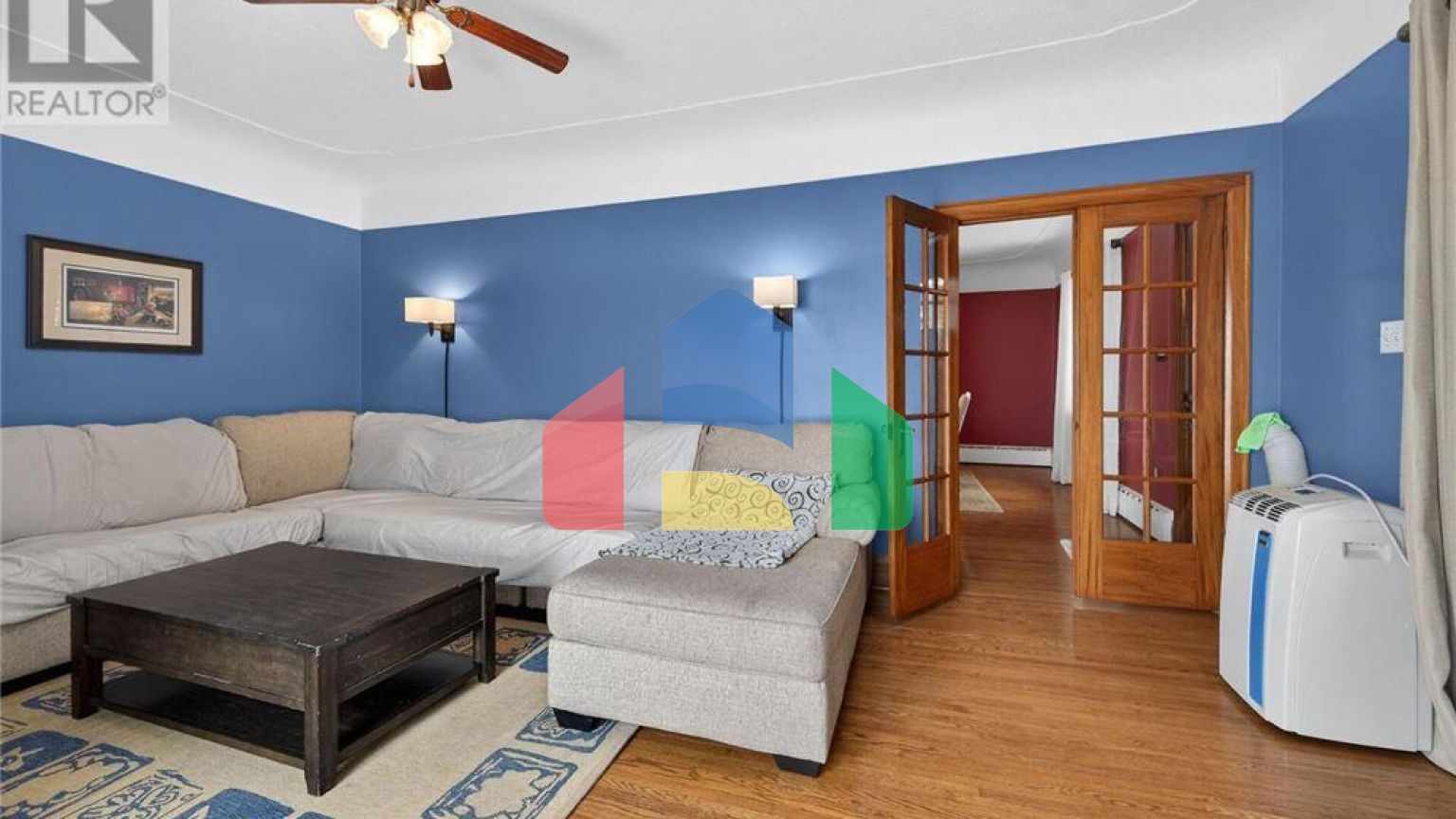 Residential - Single Family Home - Hamilton, Canada - Canada