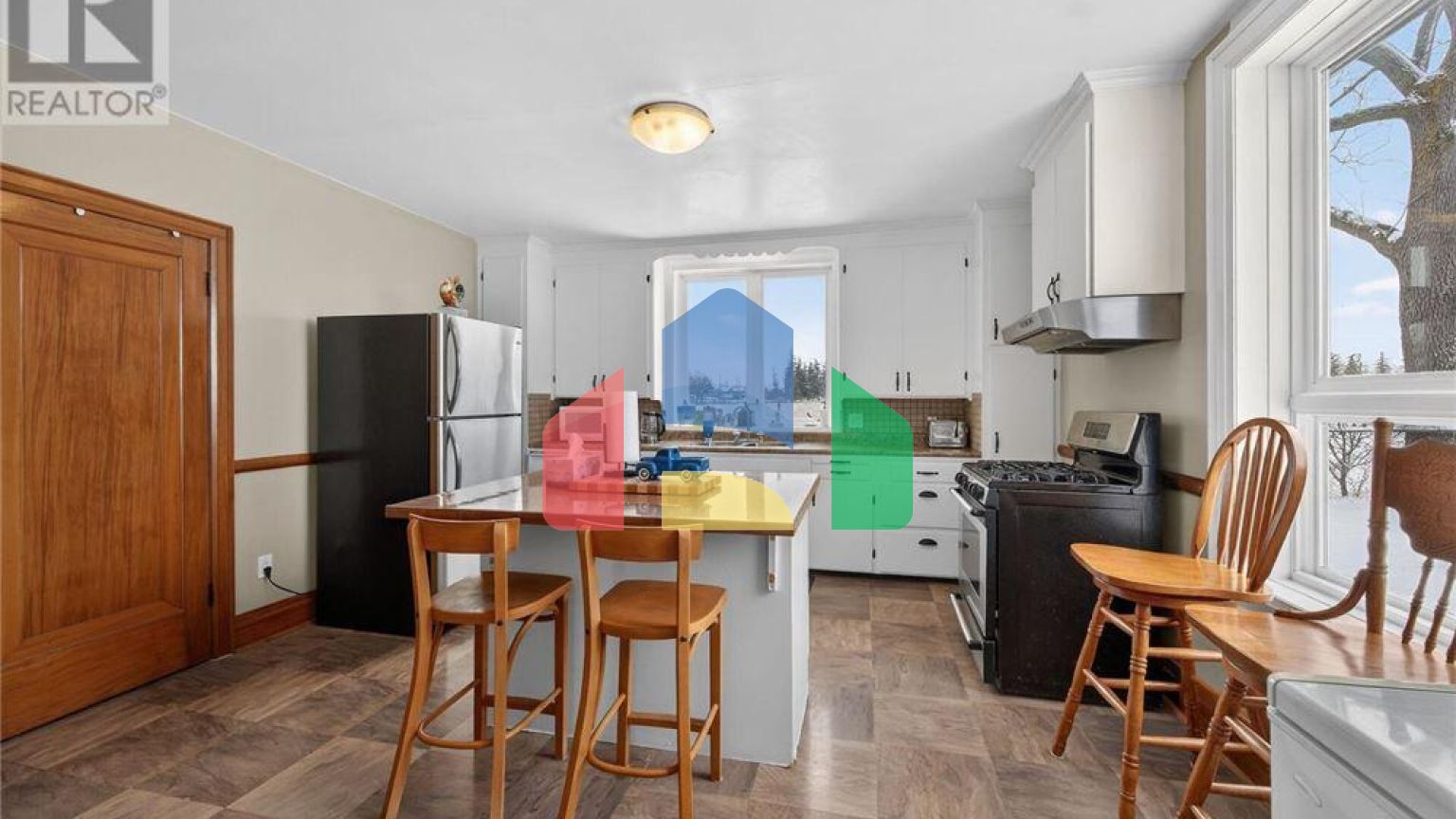 Residential - Single Family Home - Hamilton, Canada - Canada