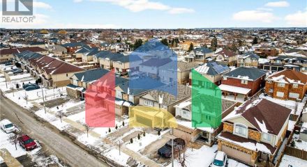 Residential - Single Family Home - Hamilton, Canada - Canada