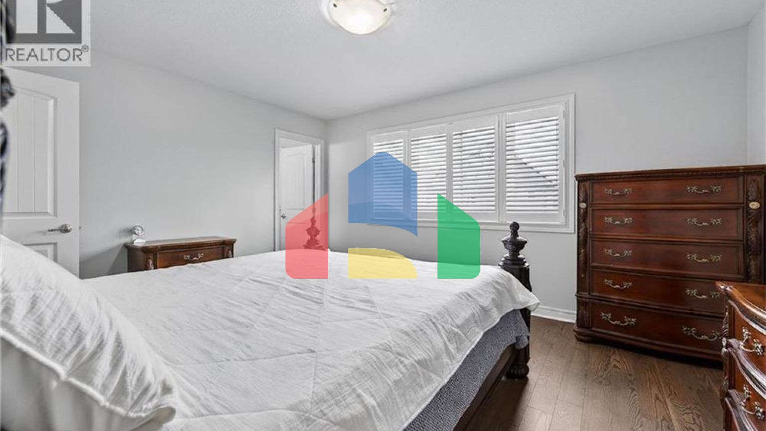 Residential - Single Family Home - Hamilton, Canada - Canada