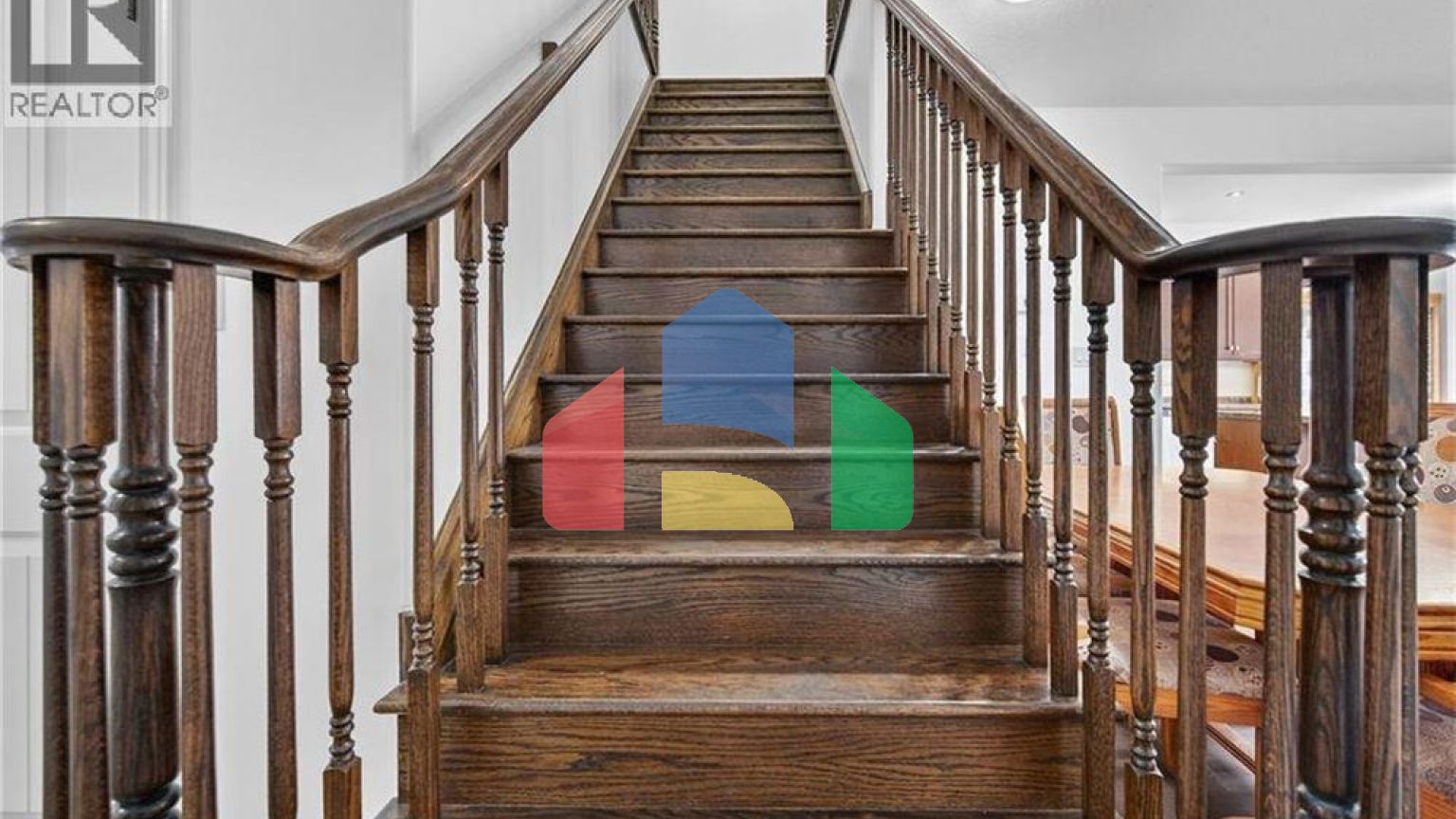 Residential - Single Family Home - Hamilton, Canada - Canada