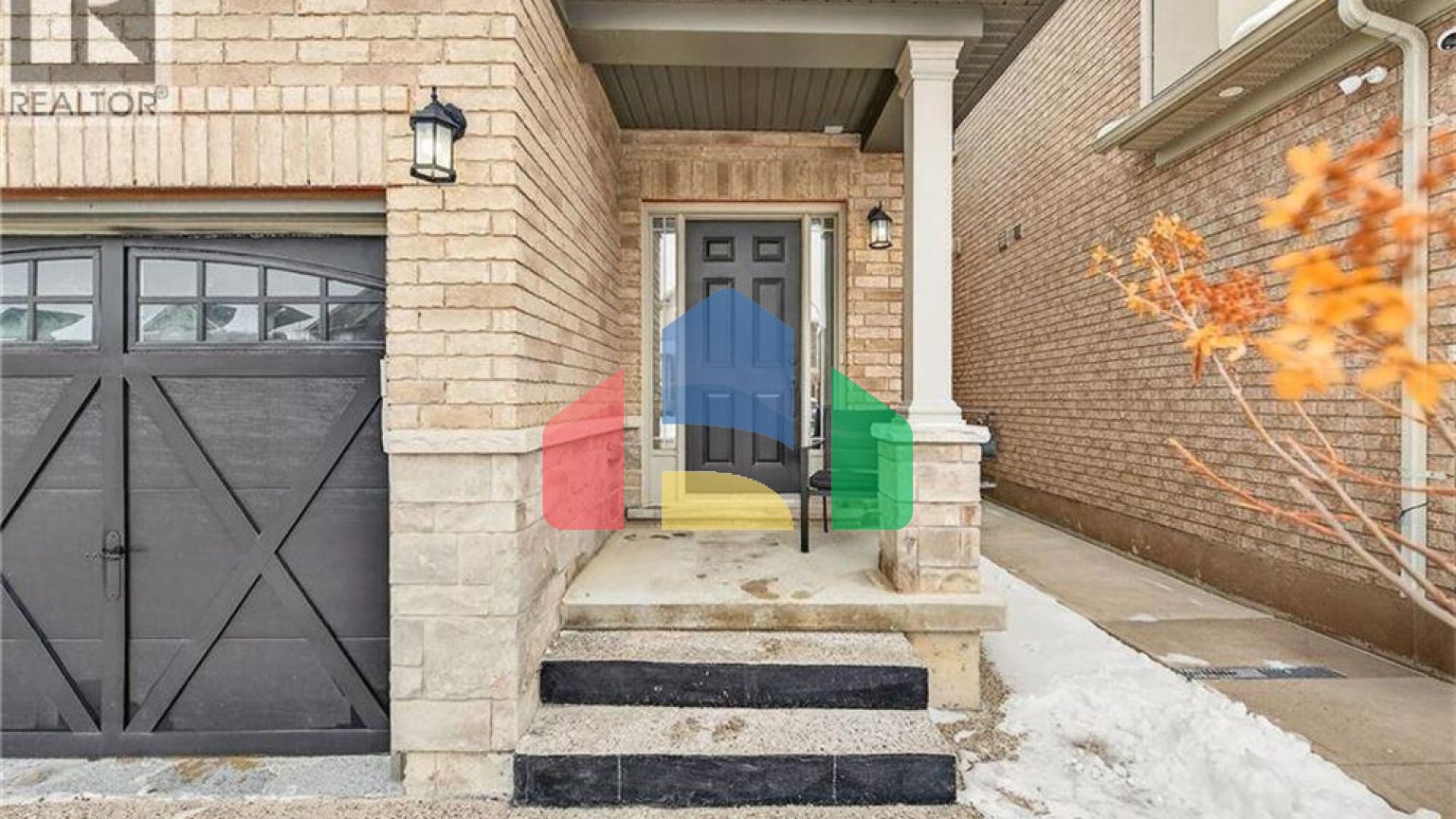 Residential - Single Family Home - Hamilton, Canada - Canada