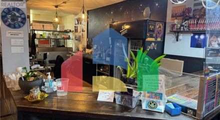 Commercial - Commercial/Retail - Hamilton, Canada - Canada