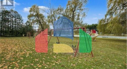 Residential - Single Family Home - Hamilton, Canada - Canada