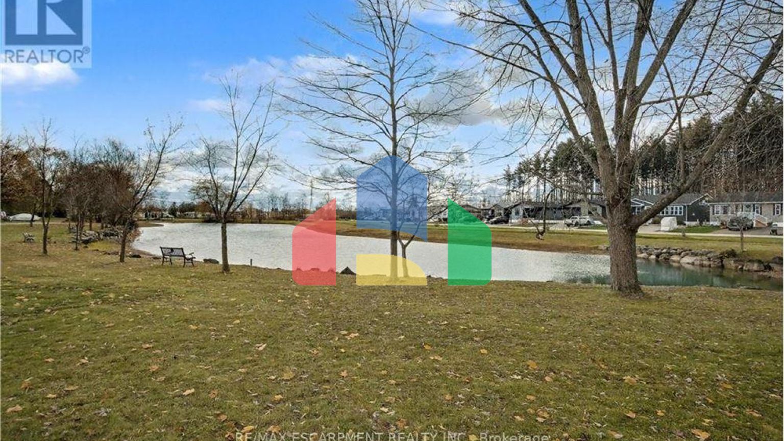 Residential - Single Family Home - Hamilton, Canada - Canada