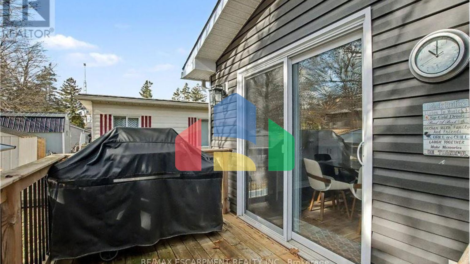 Residential - Single Family Home - Hamilton, Canada - Canada