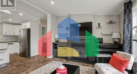 Residential - Single Family Home - Hamilton, Canada - Canada