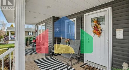 Residential - Single Family Home - Hamilton, Canada - Canada