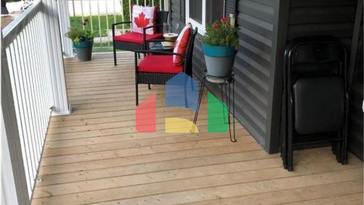 Residential - Single Family Home - Hamilton, Canada - Canada