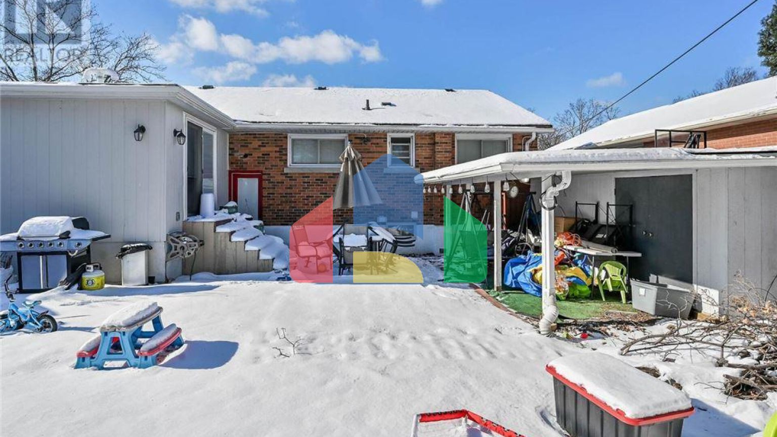 Residential - Single Family Home - Hamilton, Canada - Canada