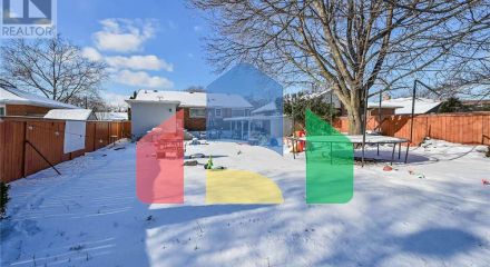 Residential - Single Family Home - Hamilton, Canada - Canada