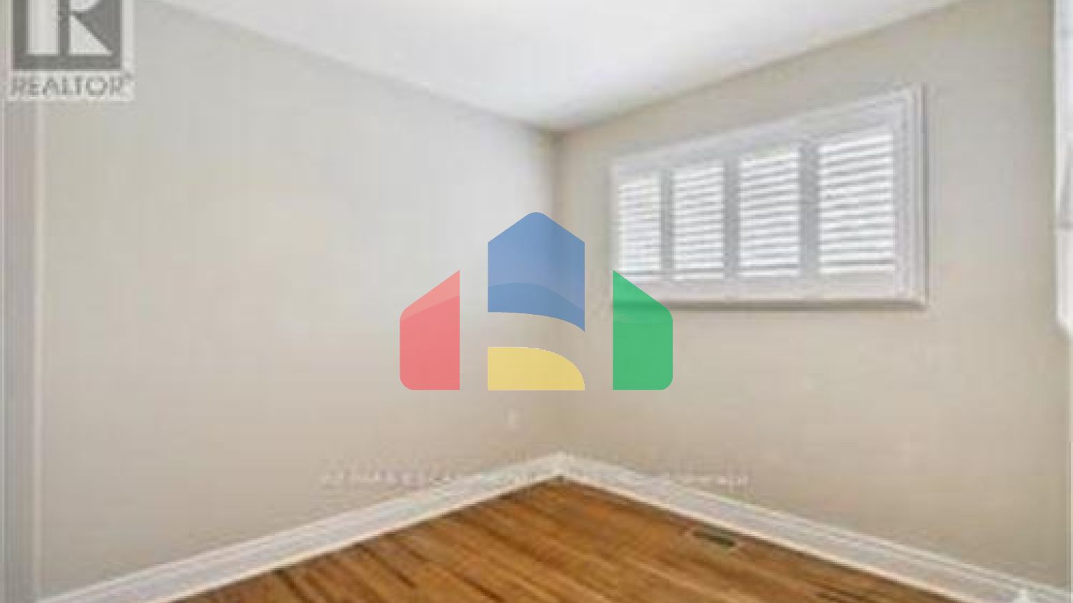 Residential - Single Family Home - Hamilton, Canada - Canada