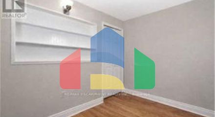 Residential - Single Family Home - Hamilton, Canada - Canada