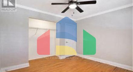 Residential - Single Family Home - Hamilton, Canada - Canada