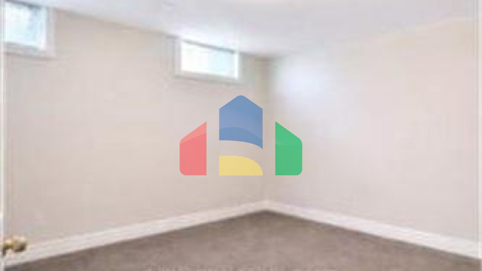 Residential - Single Family Home - Hamilton, Canada - Canada