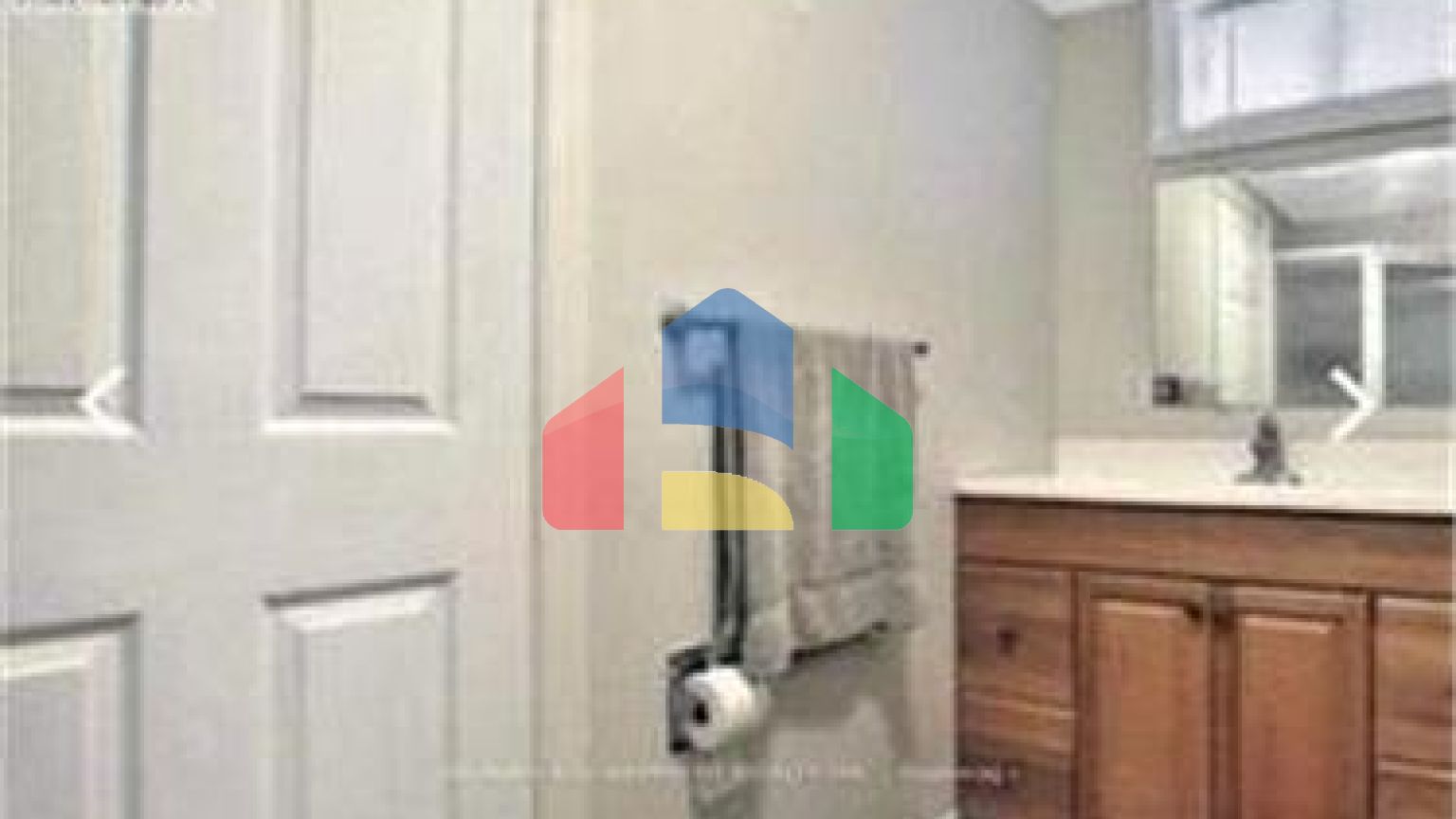 Residential - Single Family Home - Hamilton, Canada - Canada