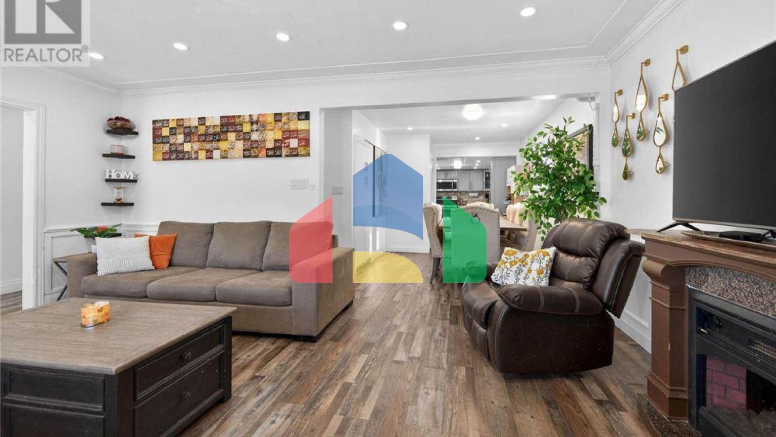 Residential - Single Family Home - Hamilton, Canada - Canada