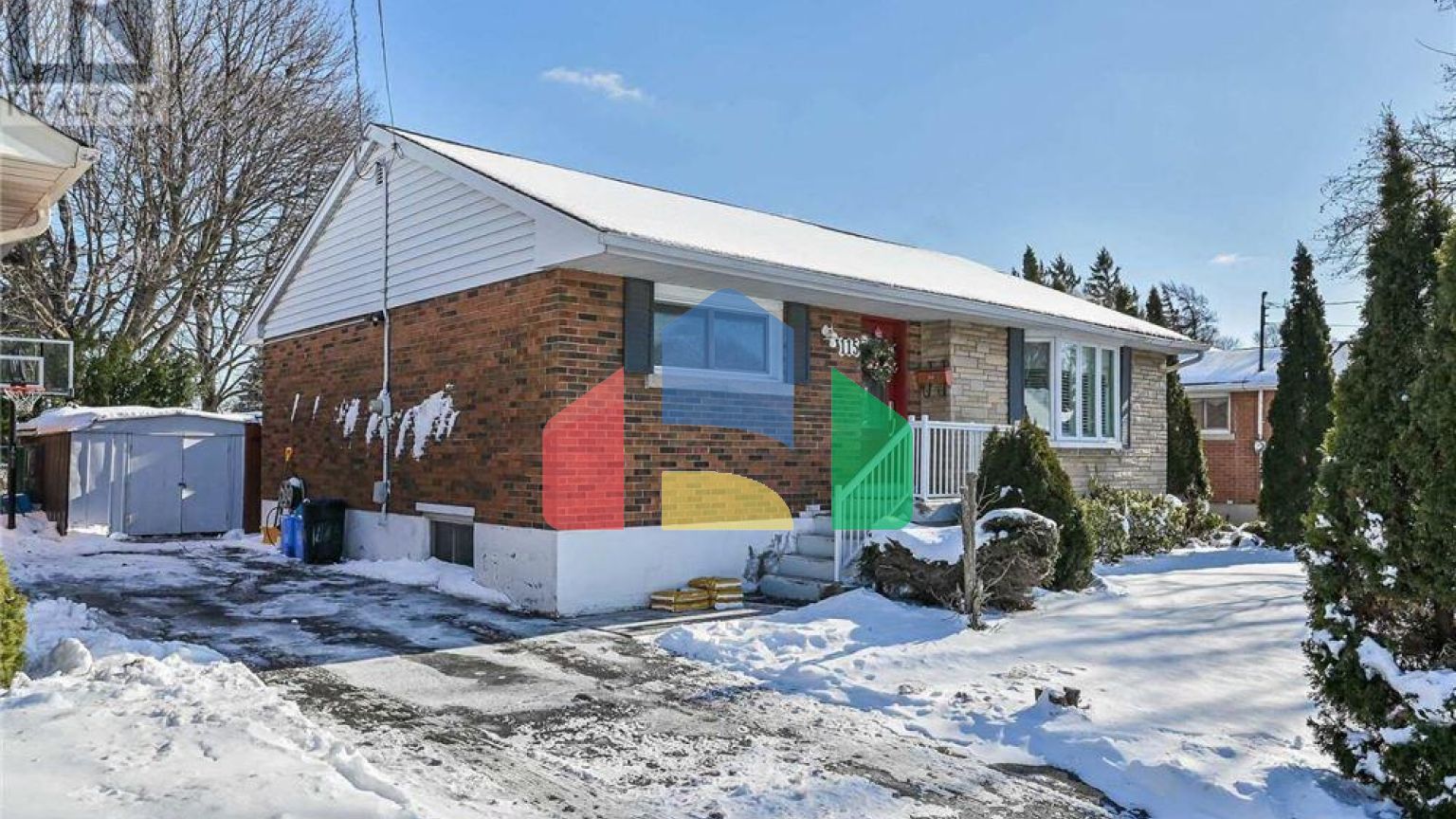 Residential - Single Family Home - Hamilton, Canada - Canada