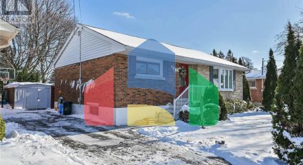 Residential - Single Family Home - Hamilton, Canada - Canada