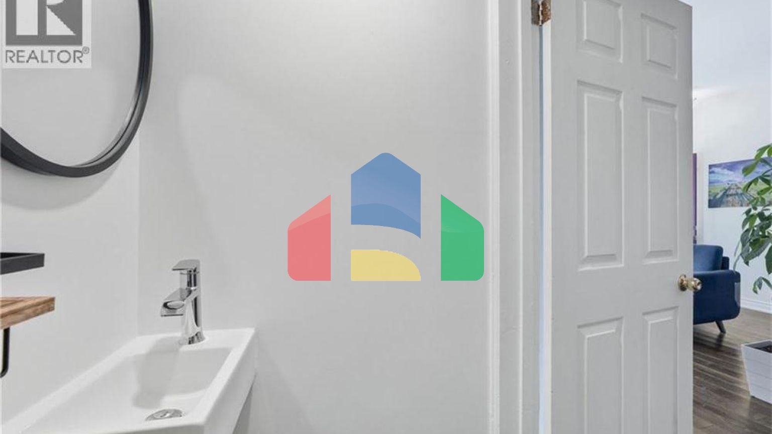 Residential - Single Family Home - Hamilton, Canada - Canada