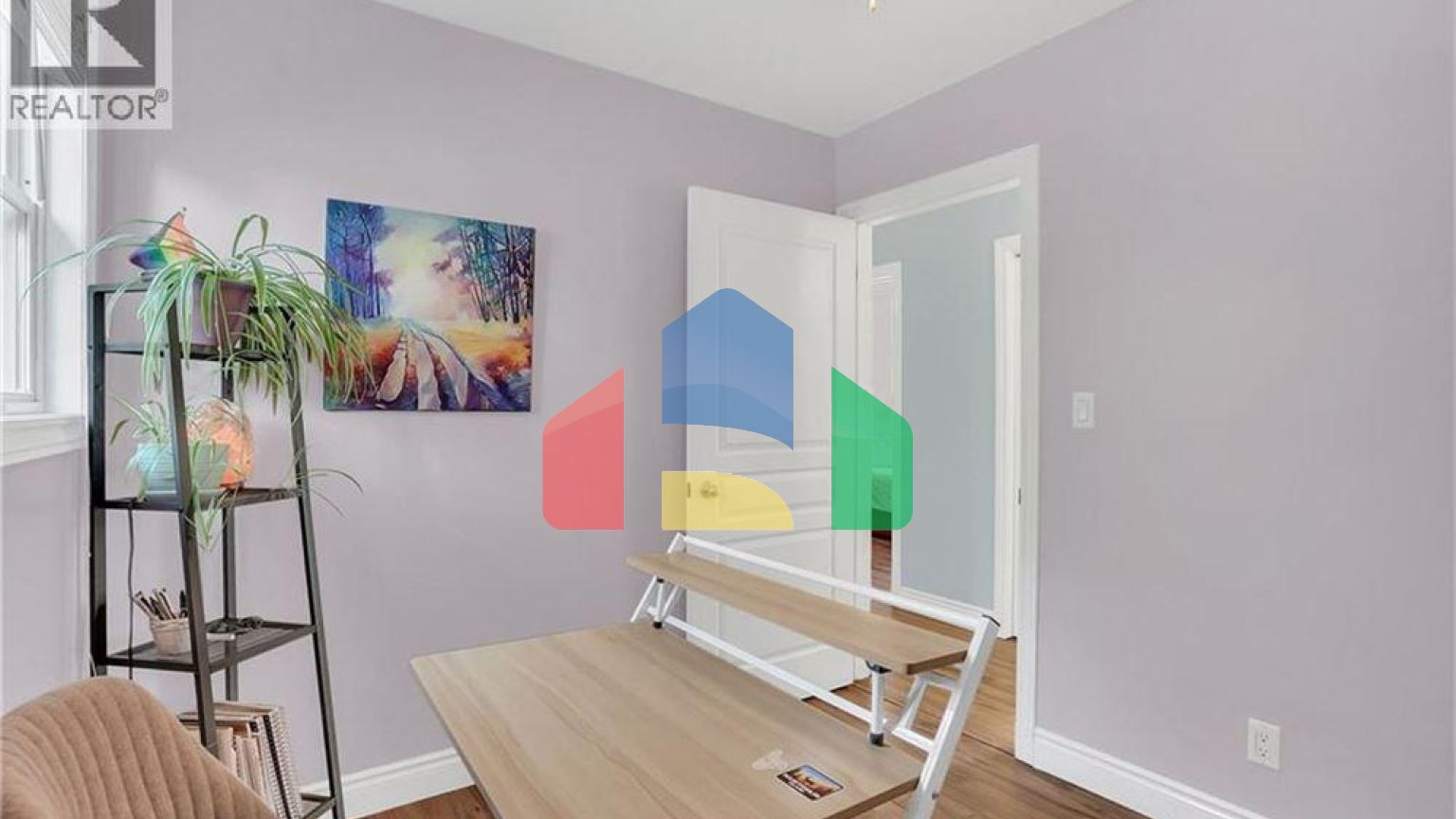 Residential - Single Family Home - Hamilton, Canada - Canada