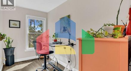 Residential - Single Family Home - Hamilton, Canada - Canada