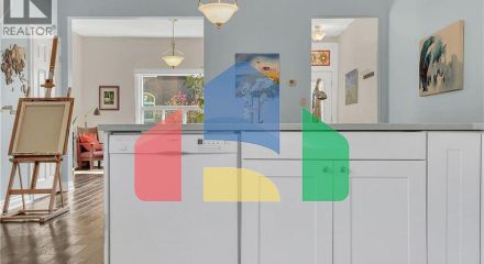 Residential - Single Family Home - Hamilton, Canada - Canada