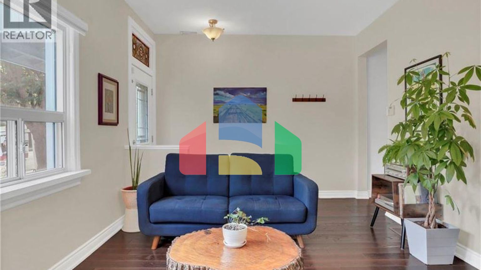 Residential - Single Family Home - Hamilton, Canada - Canada