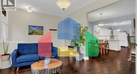 Residential - Single Family Home - Hamilton, Canada - Canada