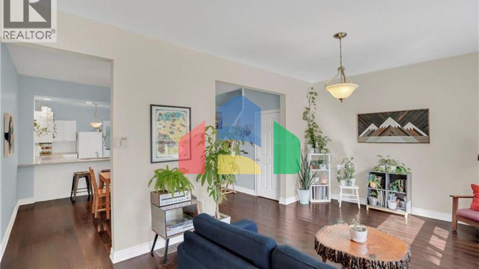 Residential - Single Family Home - Hamilton, Canada - Canada