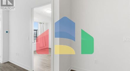 Residential - Single Family Home - Hamilton, Canada - Canada