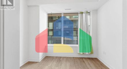 Residential - Single Family Home - Hamilton, Canada - Canada