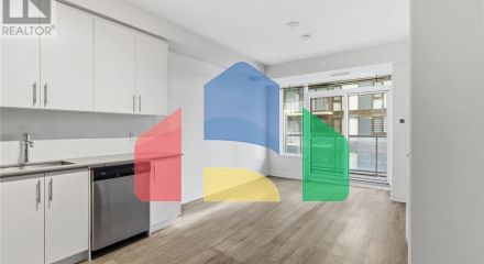 Residential - Single Family Home - Hamilton, Canada - Canada