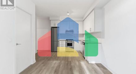 Residential - Single Family Home - Hamilton, Canada - Canada