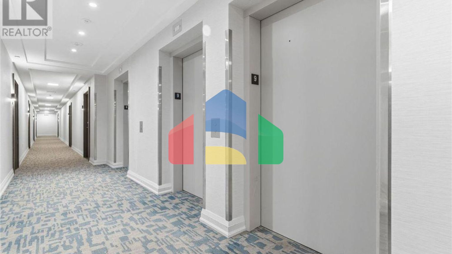 Residential - Single Family Home - Hamilton, Canada - Canada