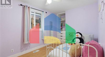 Residential - Single Family Home - Hamilton, Canada - Canada