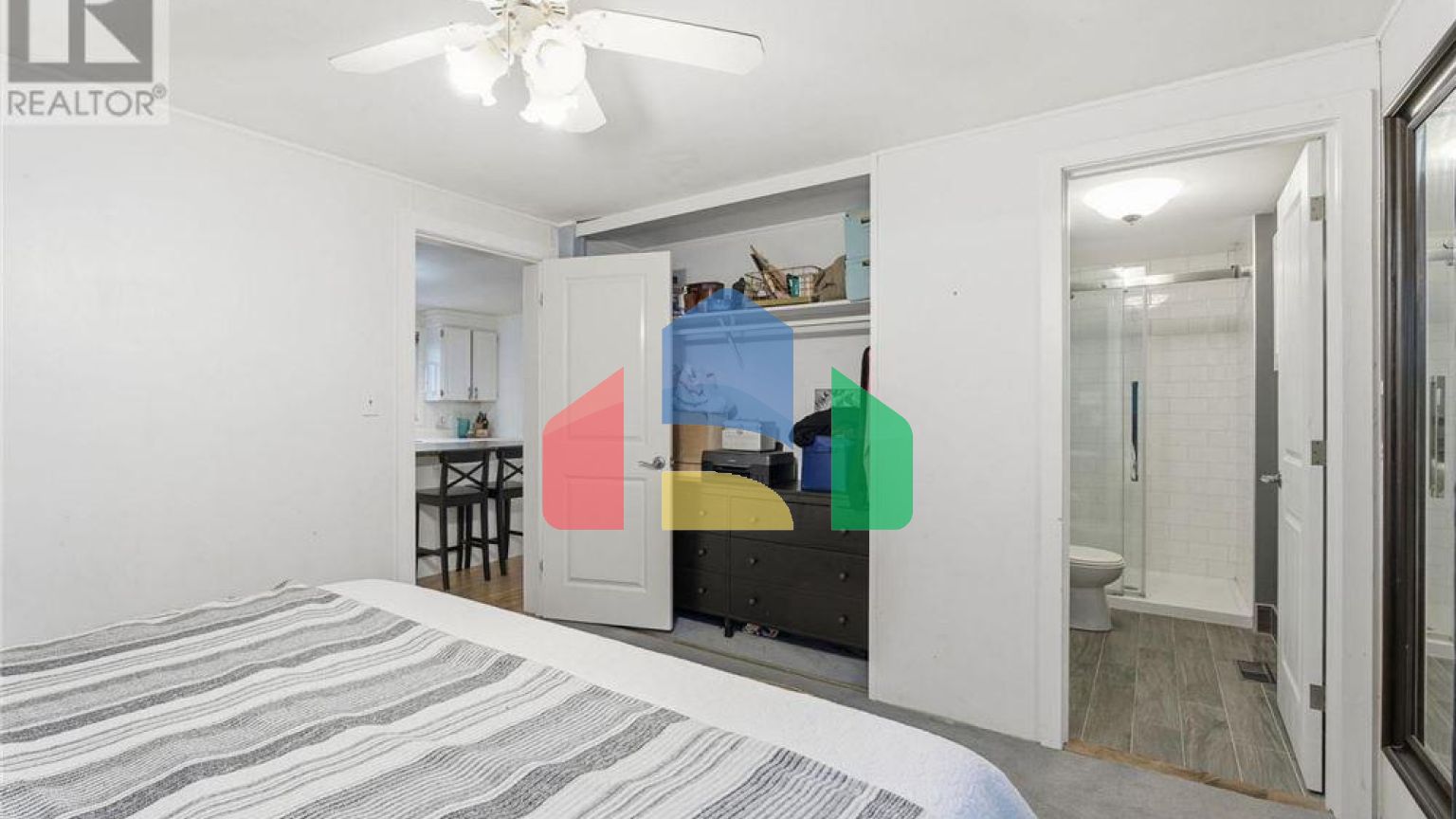 Residential - Single Family Home - Hamilton, Canada - Canada