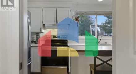 Residential - Single Family Home - Hamilton, Canada - Canada