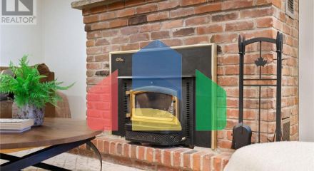 Residential - Single Family Home - Hamilton, Canada - Canada