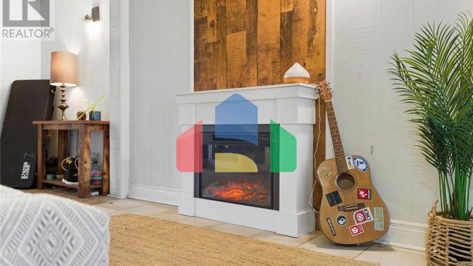 Residential - Single Family Home - Hamilton, Canada - Canada