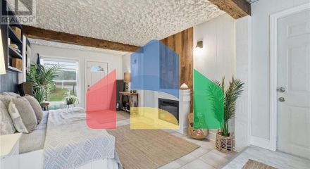 Residential - Single Family Home - Hamilton, Canada - Canada