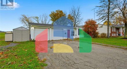 Residential - Single Family Home - Hamilton, Canada - Canada