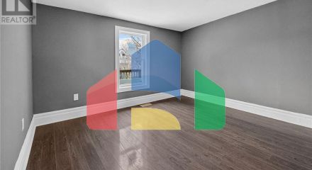 Residential - Single Family Home - Hamilton, Canada - Canada