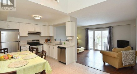 Residential - Condo/Apartment - Hamilton, Canada - Canada