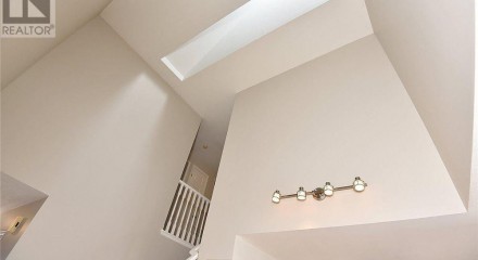 Residential - Condo/Apartment - Hamilton, Canada - Canada