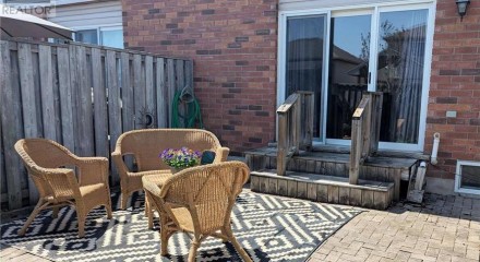 Residential - Condo/Apartment - Hamilton, Canada - Canada